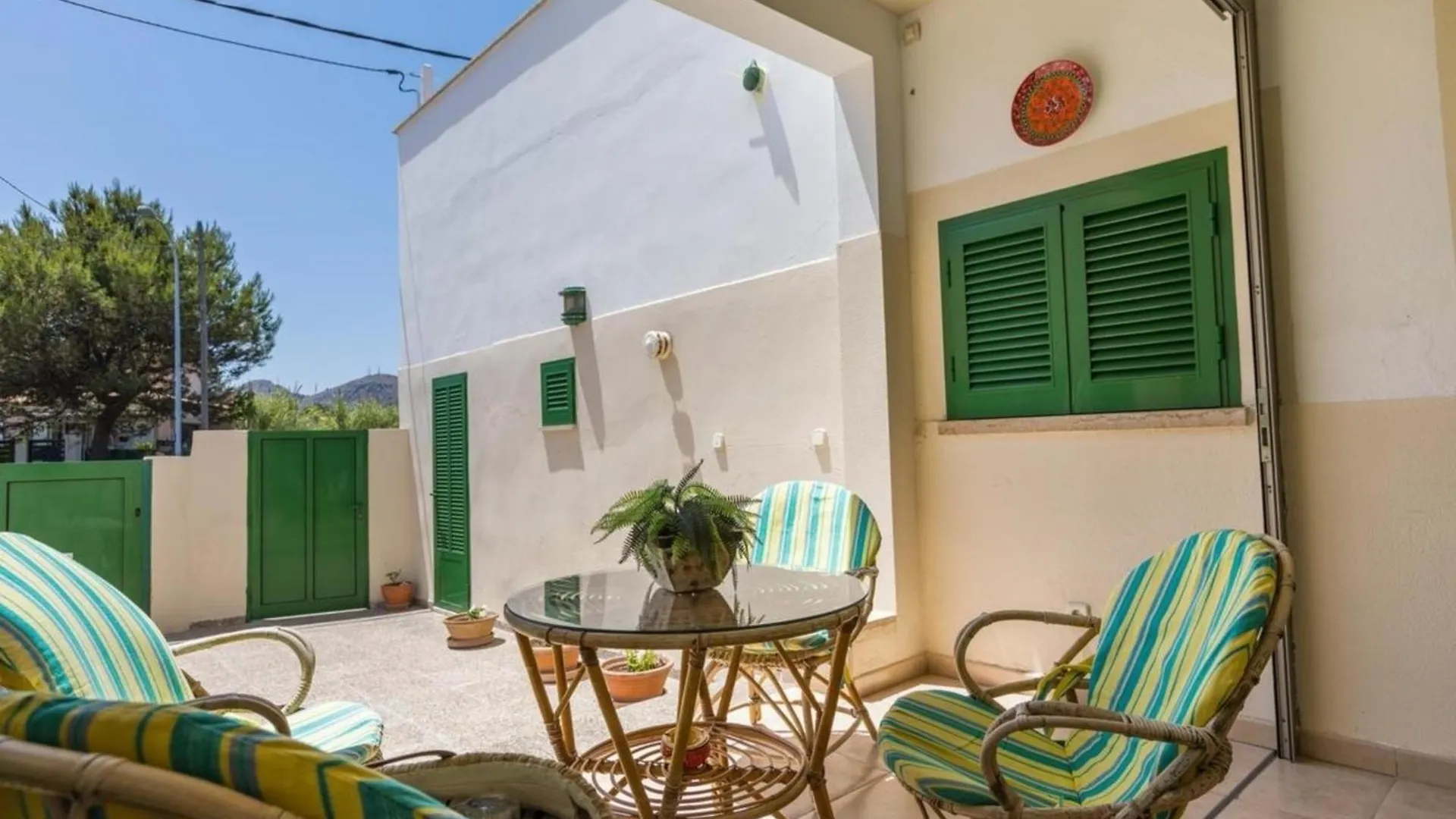 Ferienwohnung Fuer 5 Personen Ca 100 Qm In Alcdia, Mallorca Nordkueste Von Mallorca アルクディア